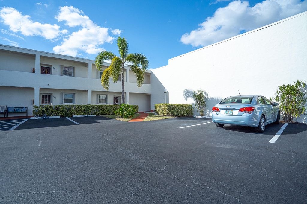 2561 Boundbrook Blvd 104, West Palm Beach, FL 33406 Trulia