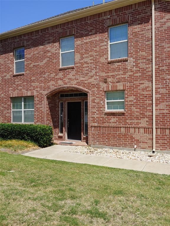 4117 William Dehaes Dr, Irving, TX 75038