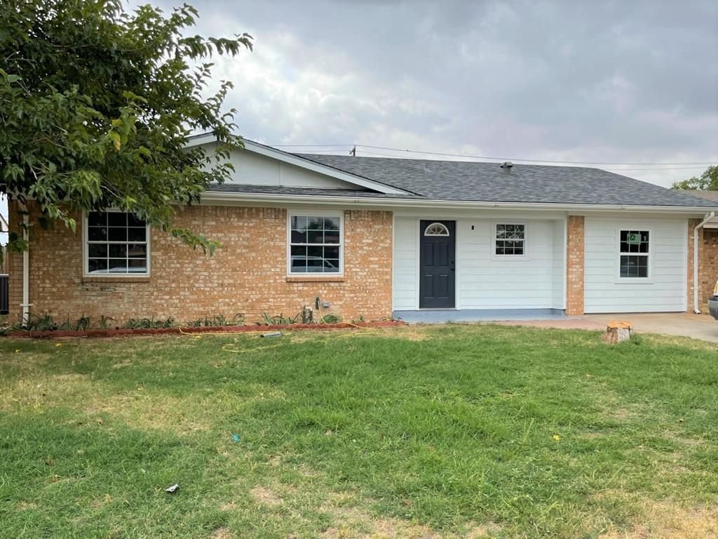 4517 Mercedes Dr, Midland, TX 79703