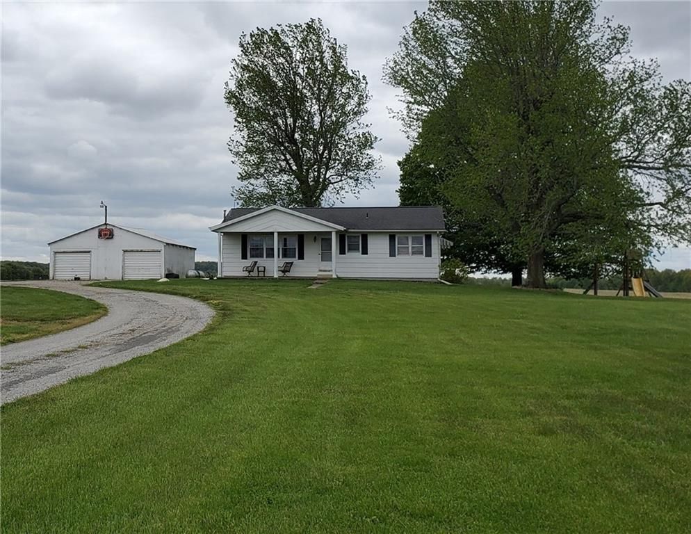 926 E 625 North Rd, Tower Hill, IL 62571 Trulia