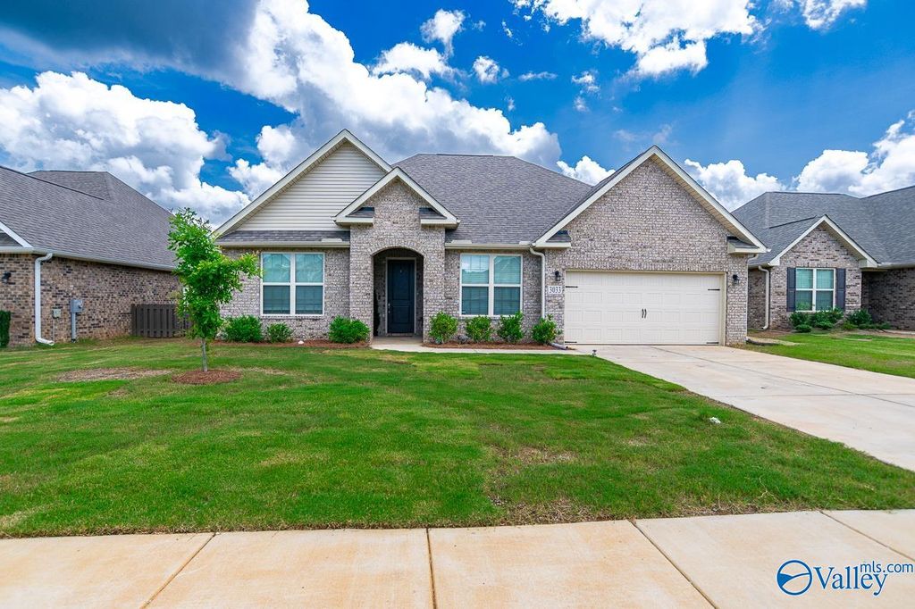 3033 Henry Rd SE, Decatur, AL 35603 MLS# 21893332 Trulia