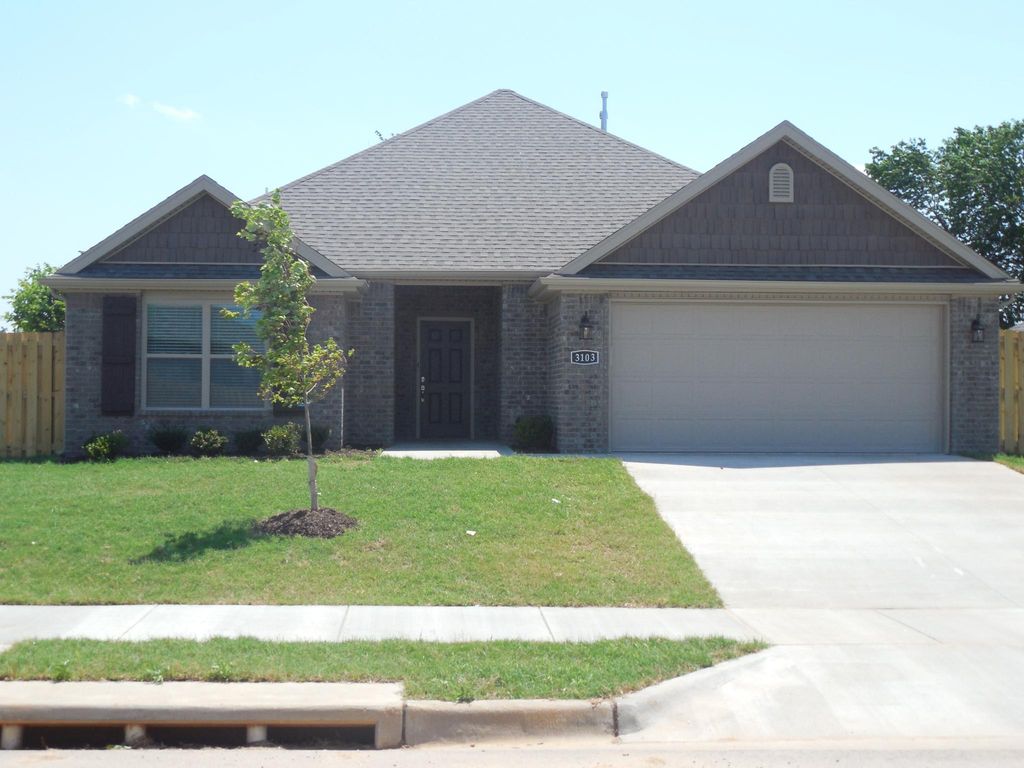 3103 S 4th St, Rogers, AR 3 Bed, 2 Bath SingleFamily 3103 S 4th St, Rogers, AR 3 Bed, 2 Bath SingleFamily