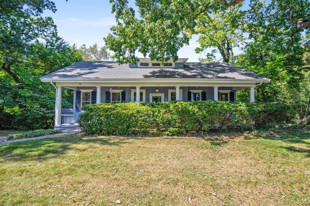 5455 Lester Rd, Cincinnati, OH 45213
