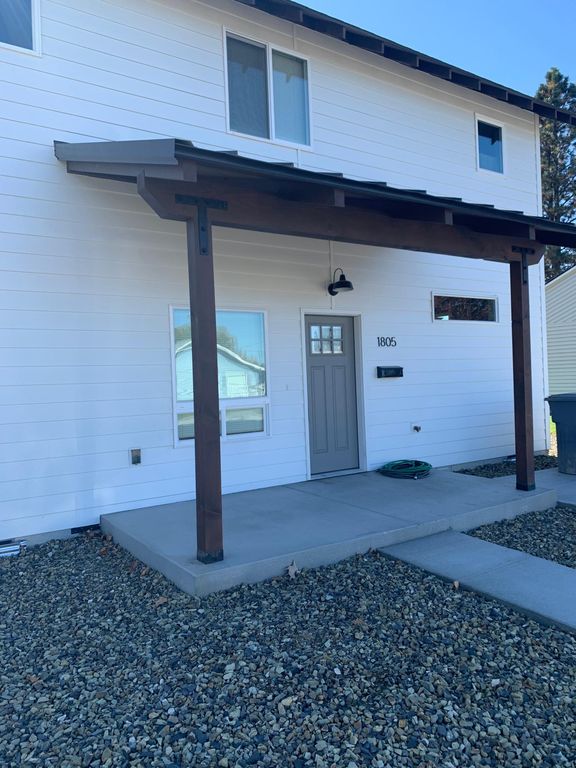 1805 Thompson St, Richland, WA 99354