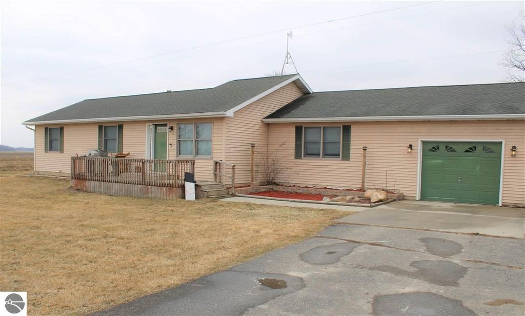 11302 S Shepherd Rd, Shepherd, MI 48883 Trulia