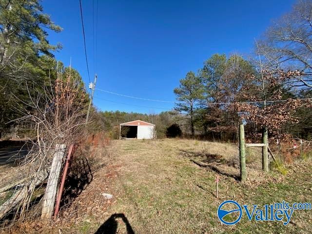 Bess Thompson Rd, Laceys Spring, AL 35754