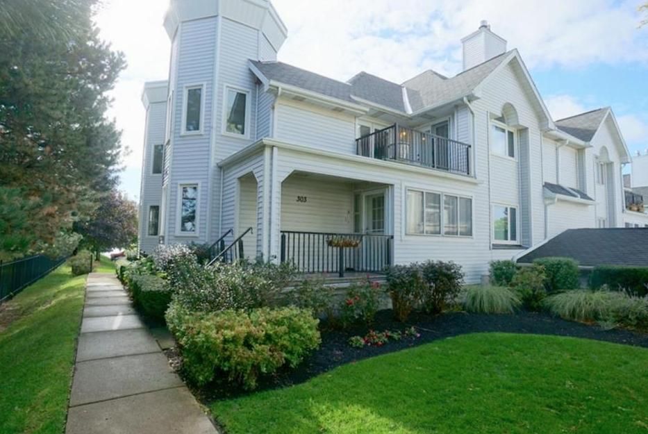 303 Lakefront Blvd, Buffalo, NY 14202