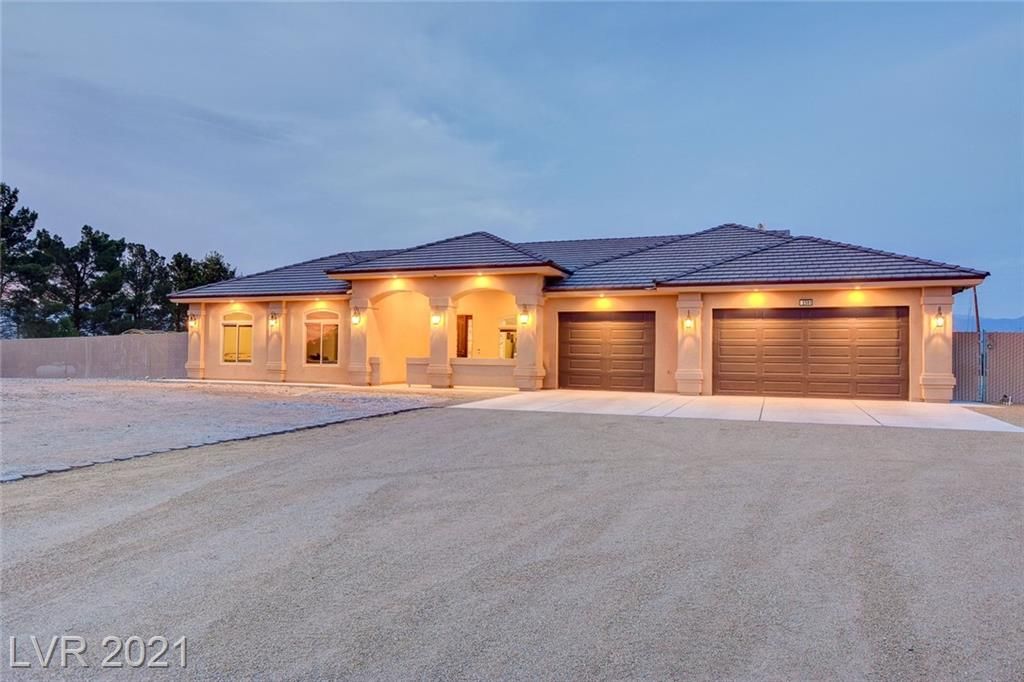 2581 Papaya Ave, Pahrump, NV 89048