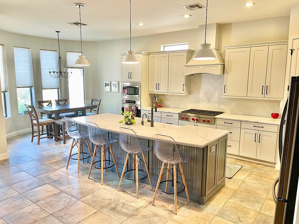 1926 N  Channing, Mesa, AZ 85207