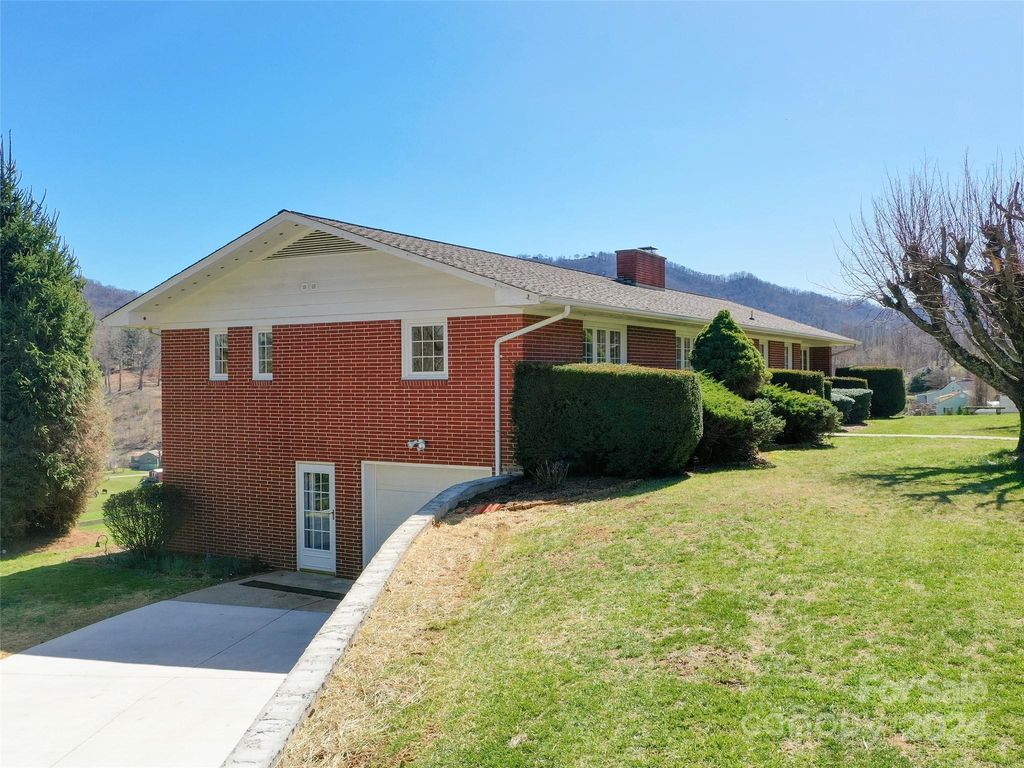 441 Mulberry St, Clyde, NC 28721 MLS 4119984 Trulia