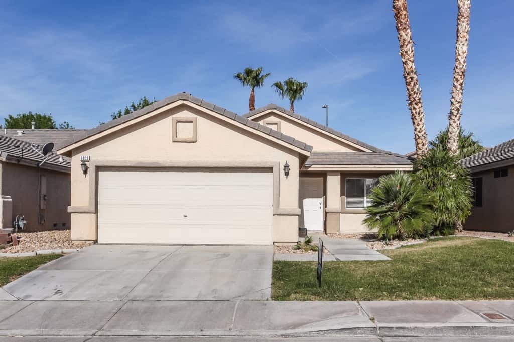 6933 Poseidon St, Las Vegas, NV 89131