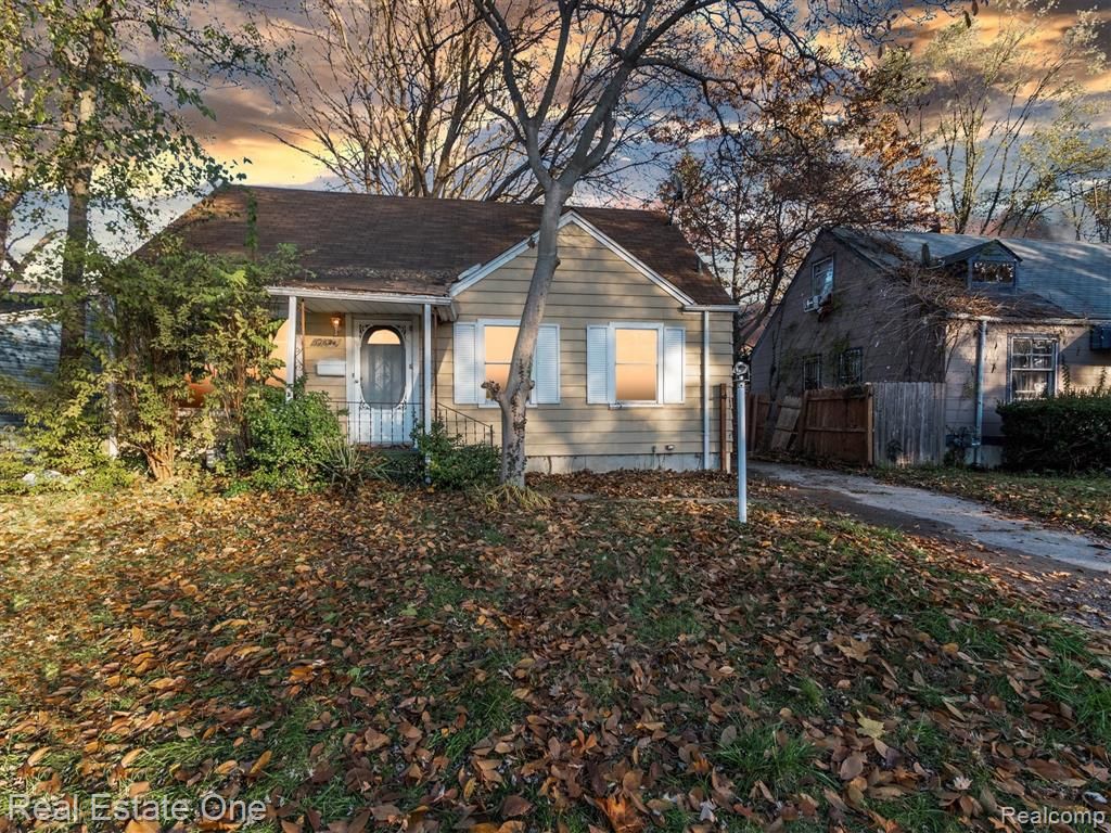 17674 Fenton St, Detroit, MI 48219