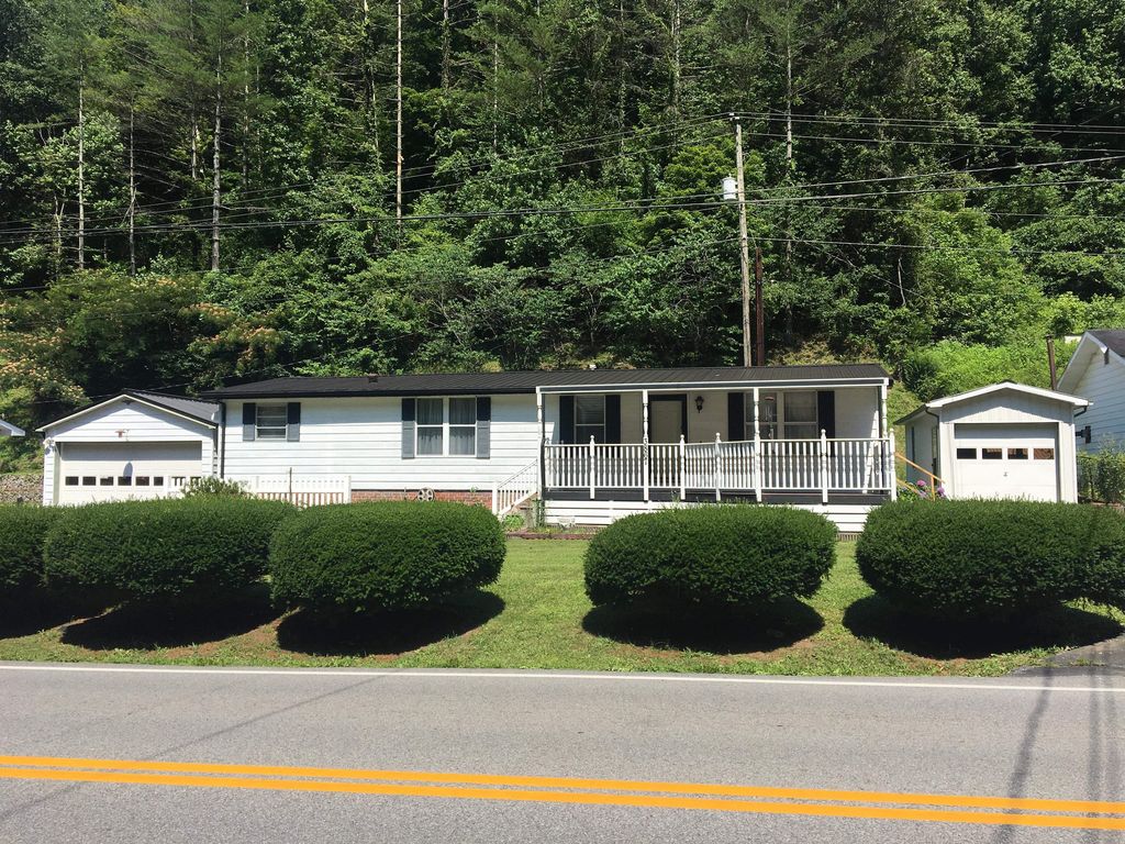 3867 Chloe Rd, Pikeville, KY 41501 Trulia