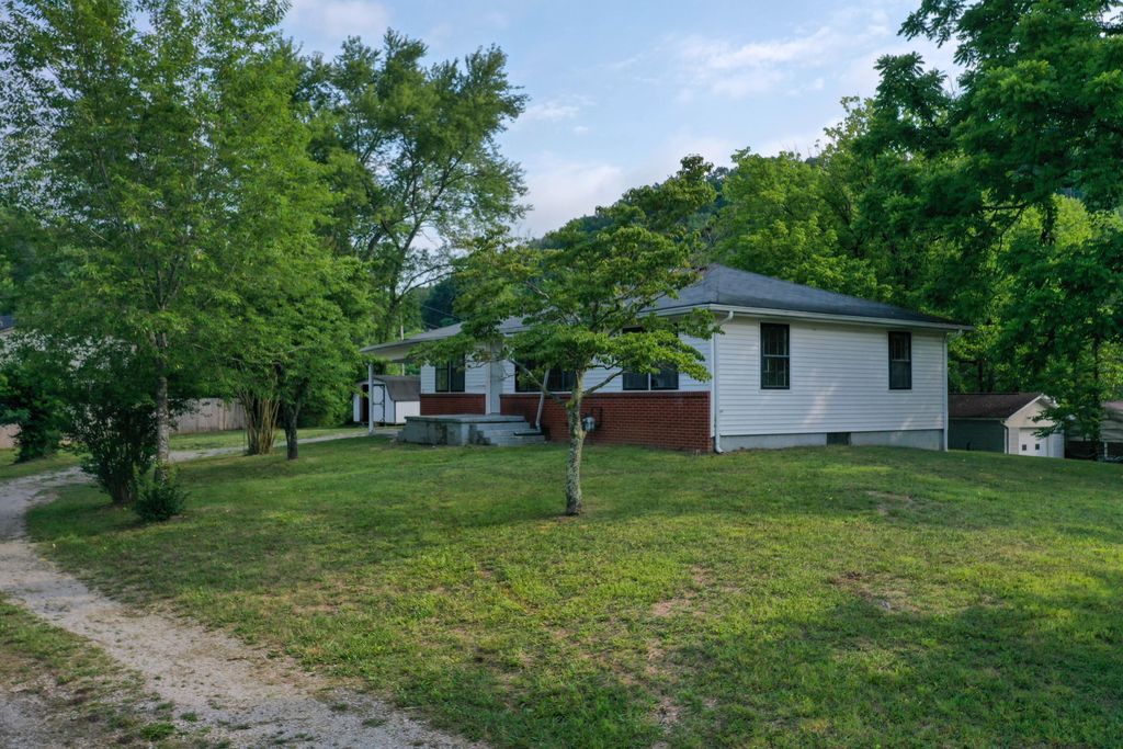 136 Massey Ln, Caryville, TN 37714 Trulia