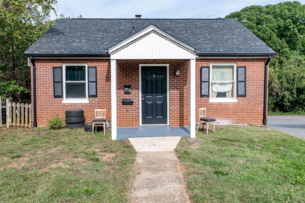 3498 Powhatan St, Lynchburg, VA 24501