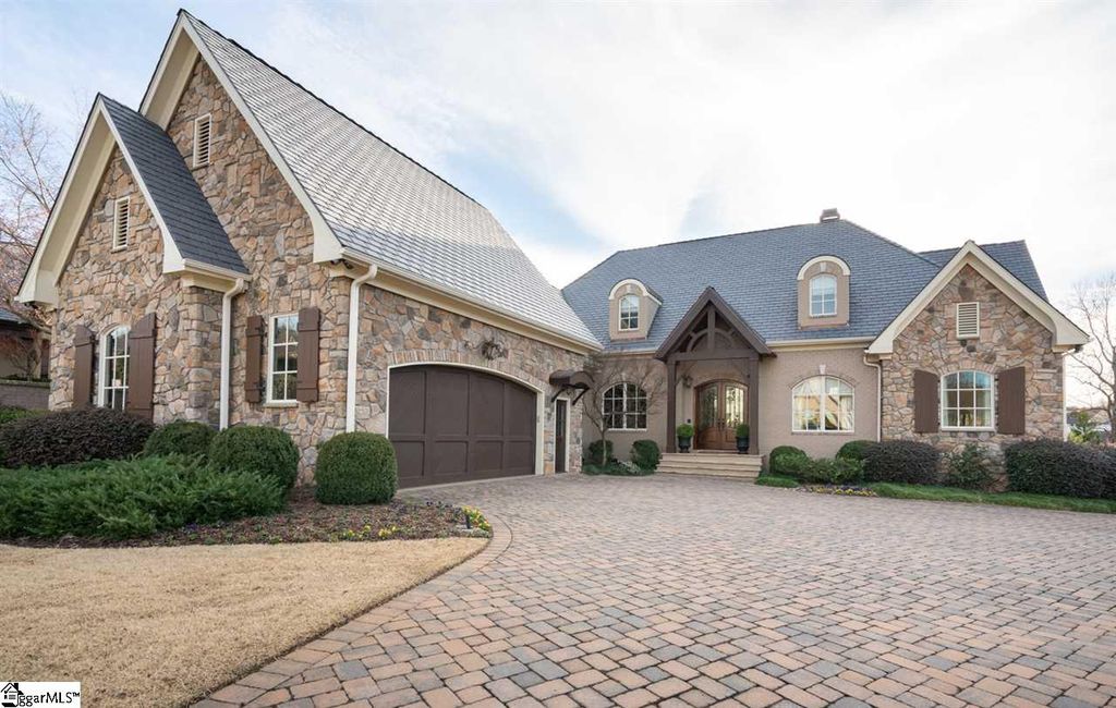 19 Tamaron Way, Greer, SC - 4 Bed, 6 Bath Single-Family Home - 36