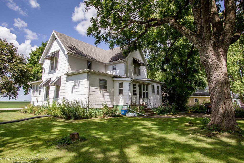 408 Main St, Cabery, IL 60919 Trulia