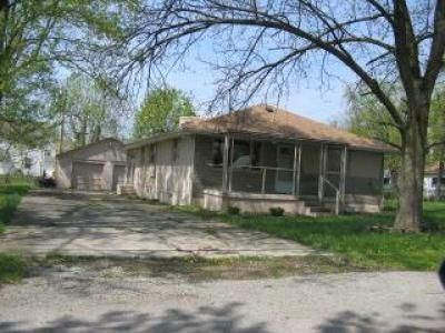 111 Paige Ave, Dayton, OH 45417
