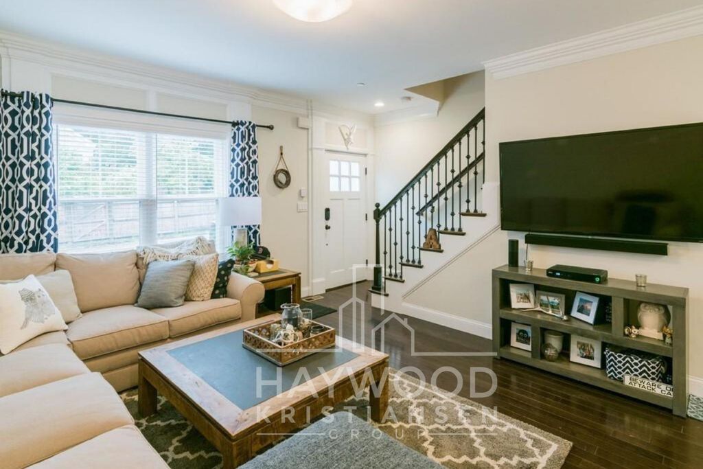 6 Tremont Pl, Brighton, MA 02135