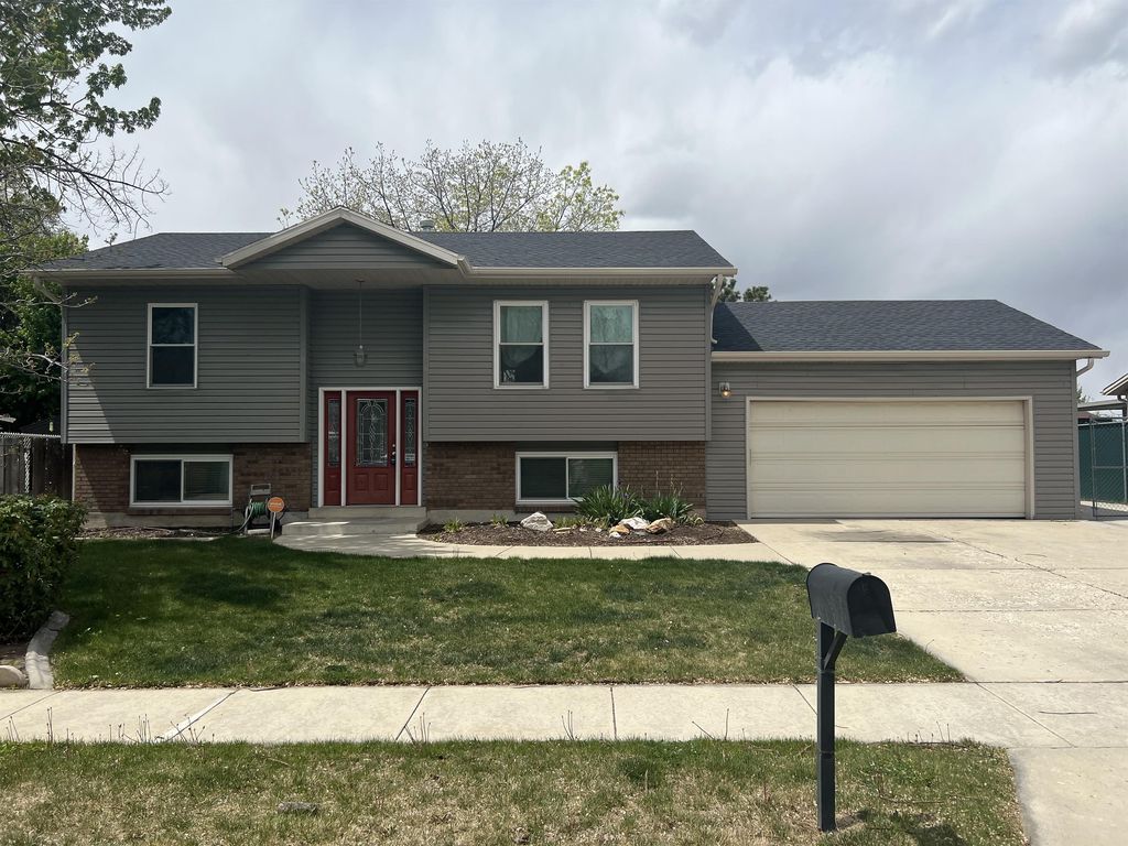 10320 S 460 E, Sandy, UT 84070