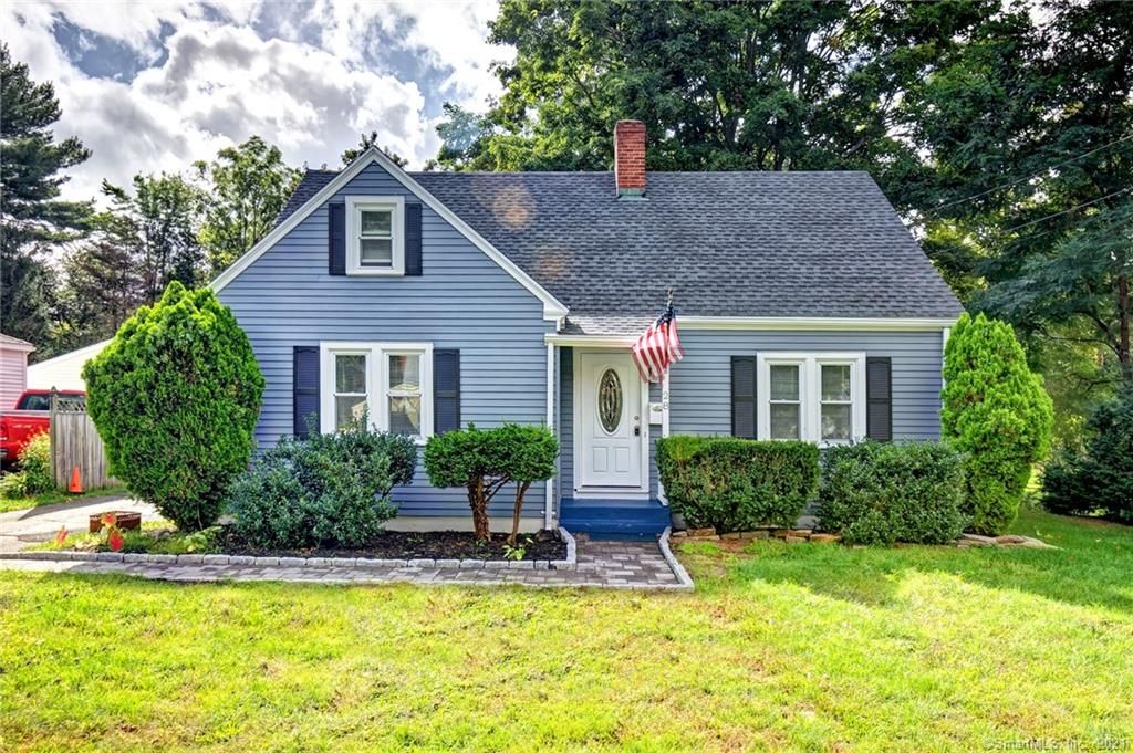 28 Bliss St, Manchester, CT 06042