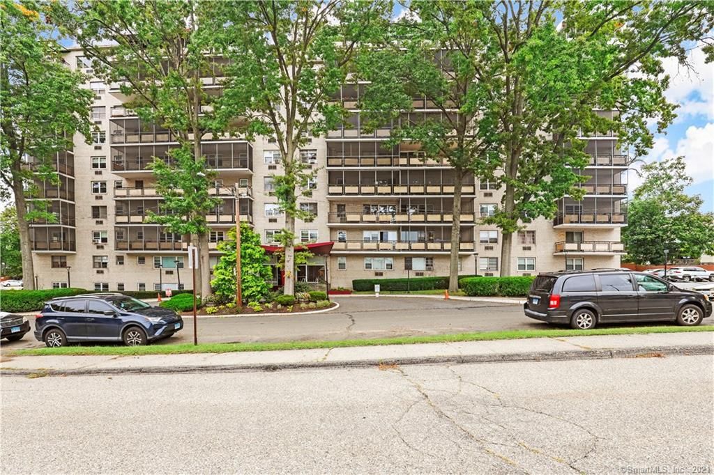 80 Cartright St #A, Bridgeport, CT 06604