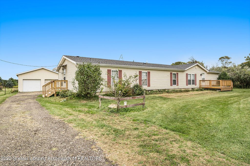 7684 W Centerline Rd, Saint Johns, MI 48879 Trulia