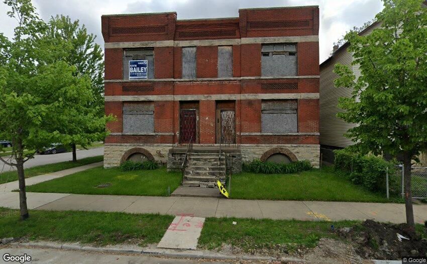 5762 S Princeton Ave, Chicago, IL 60621