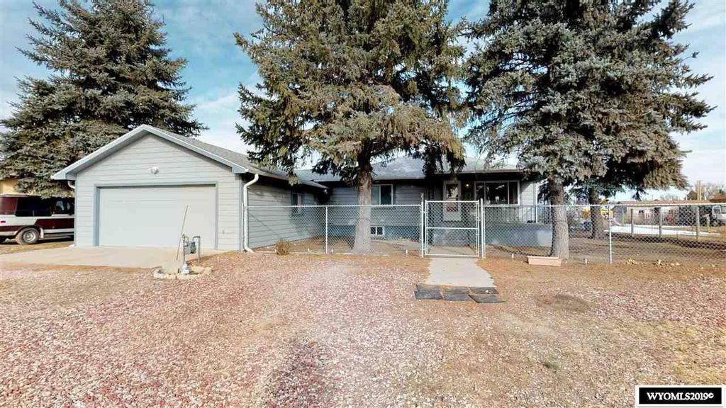 116 Railroad St, Lingle, WY 82223 Trulia