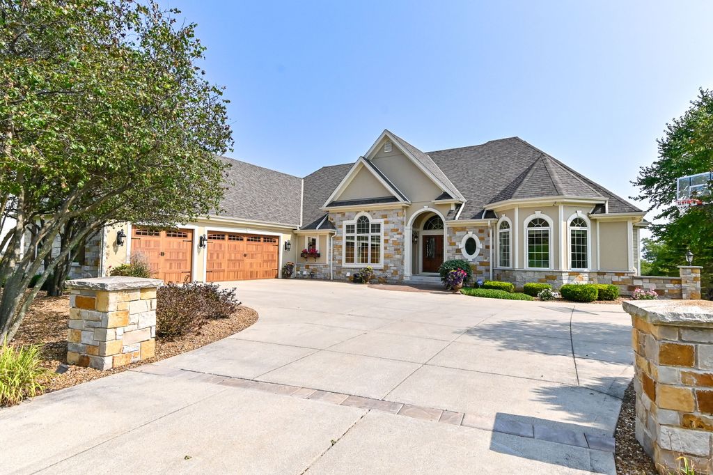 383 Legend Vw, Wales, WI 53183 Trulia