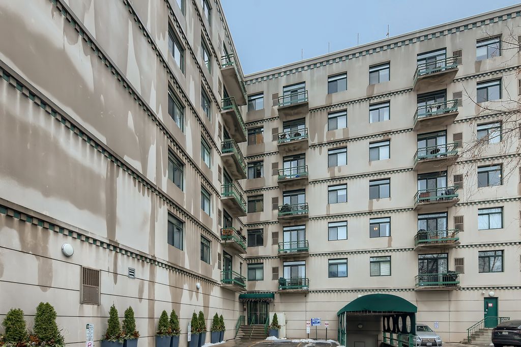 680 N Green St #611, Chicago, IL 60642