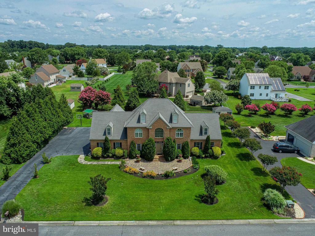 27573 Equestrian Dr, Salisbury, MD 21801