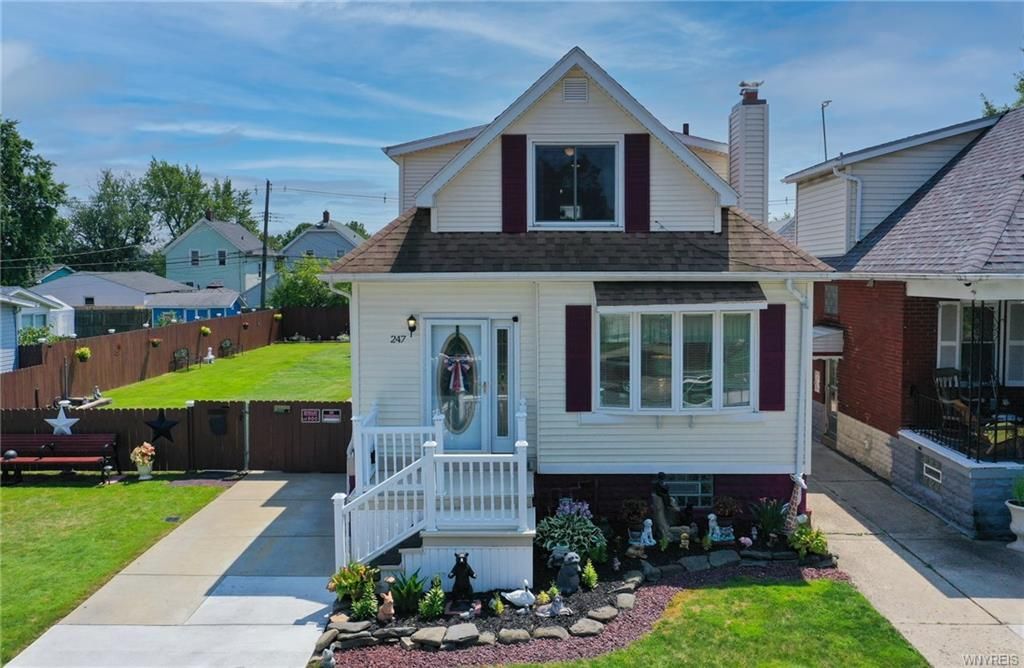 247 Dupont Ave, Tonawanda, NY 14150