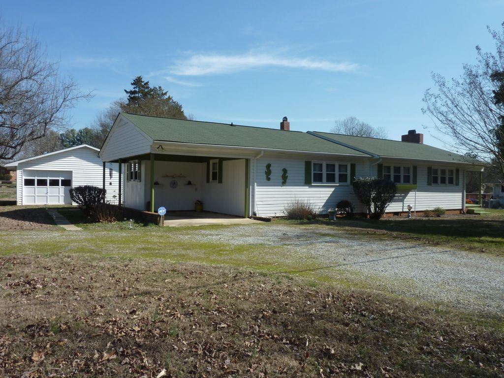 8146 Hillsville Rd, Sophia, NC 27350 Trulia