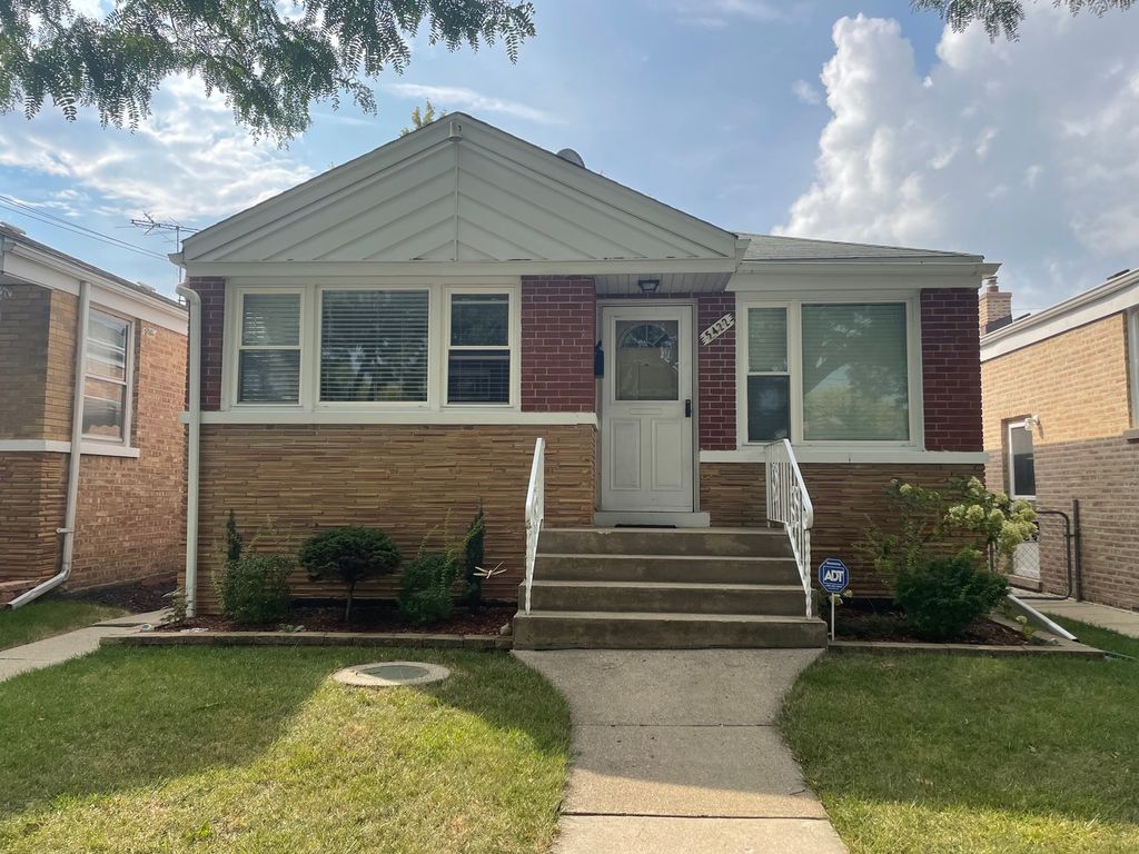5422 N Newcastle Ave, Chicago, IL 60656