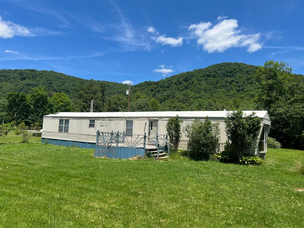 5088 Richwood Rd, Richwood, WV 26261 SingleFamily Home for Sale MLS
