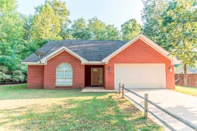 307 Linden Cir, Starkville, MS 39759