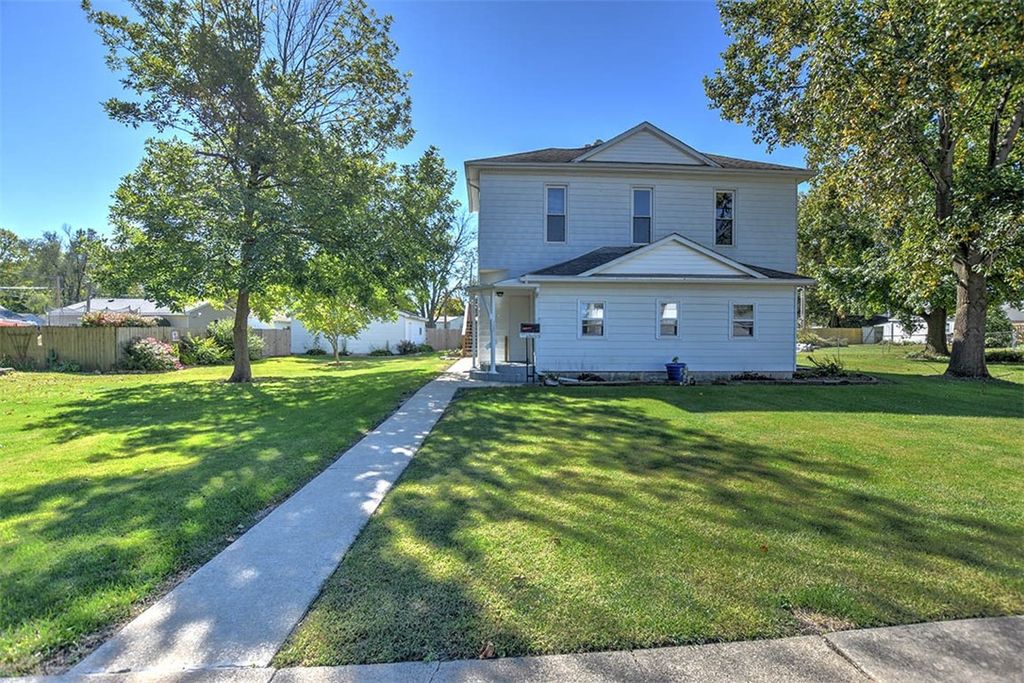 175 E Elm St, Argenta, IL 62501 MLS 6223468 Trulia