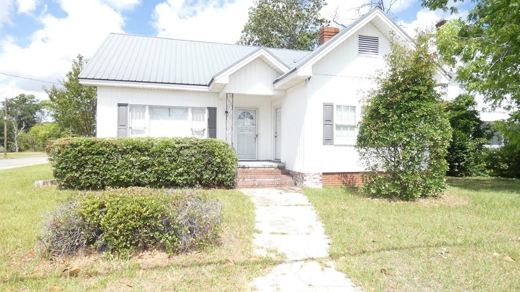 147 N Main St, Baxley, GA 31513 Trulia