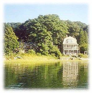 32 Stanwood Ave, Gloucester, MA 01930