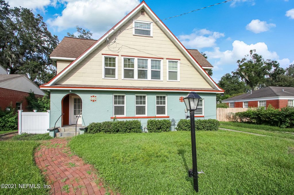 257 Woodrow St, Jacksonville, FL 32208