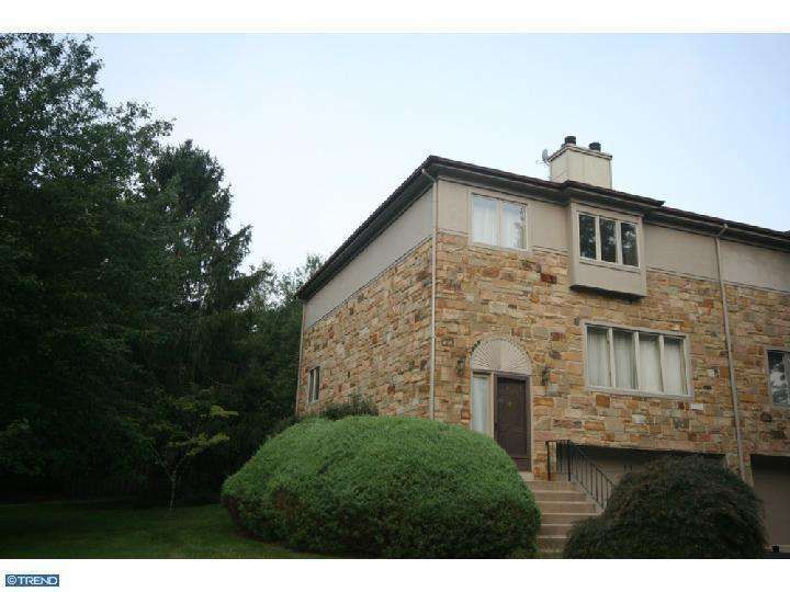 27 Morton Ct, Lawrence Twp, NJ 3 Bed, 2.5 Bath Condo 22 Photos Trulia