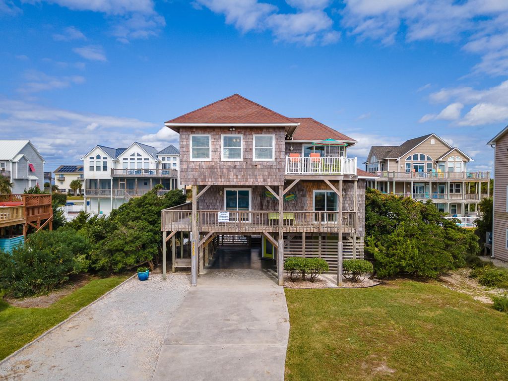 2008 Ocean Dr, Emerald Isle, NC 4 Bed, 4 Bath SingleFamily Home 53