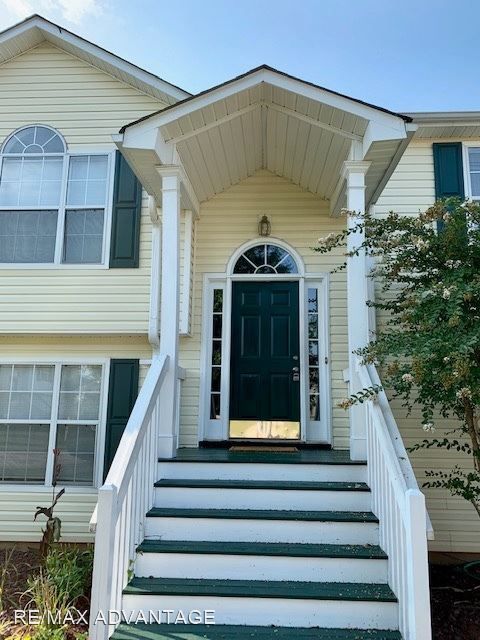10695 Day Lily Dr, Hampton, GA 30228