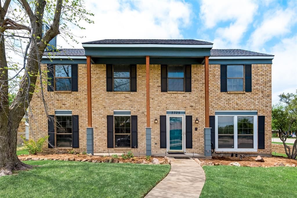 2325 Woodhollow Ave, Mesquite, TX 75150