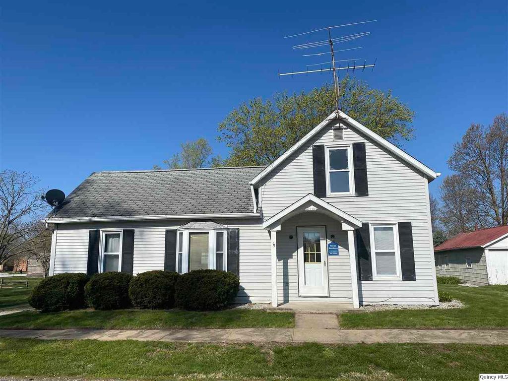 545 S Hyde St, Nauvoo, IL 62354