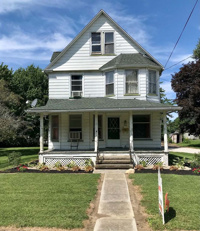 29 3rd St, New London, OH 44851