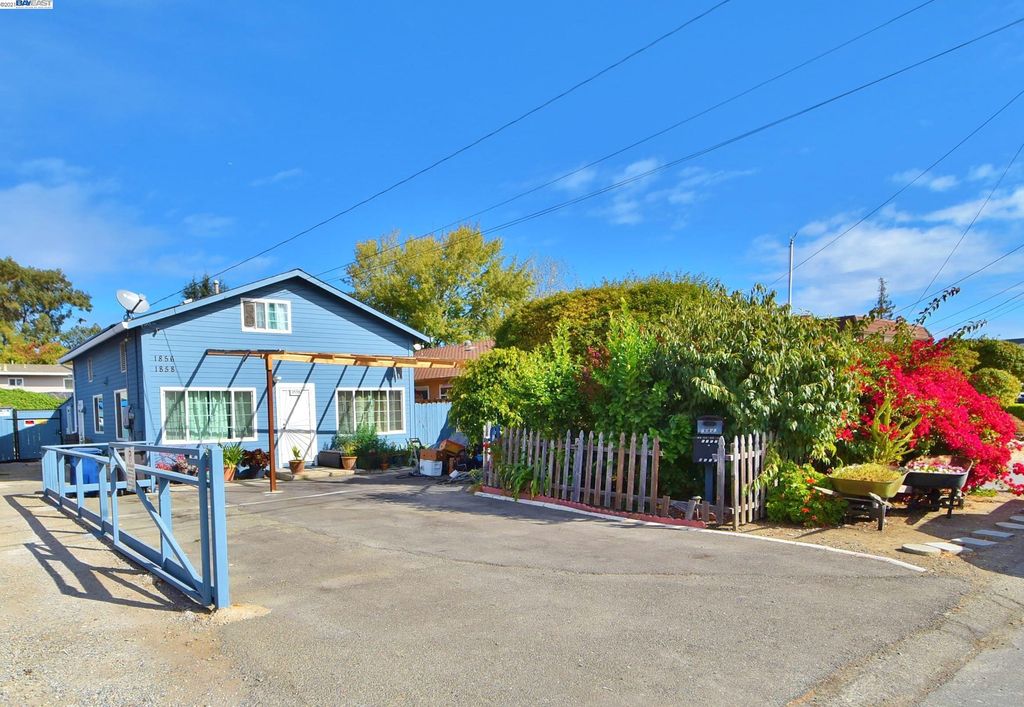 1856 Knox St, Castro Valley, CA 94546