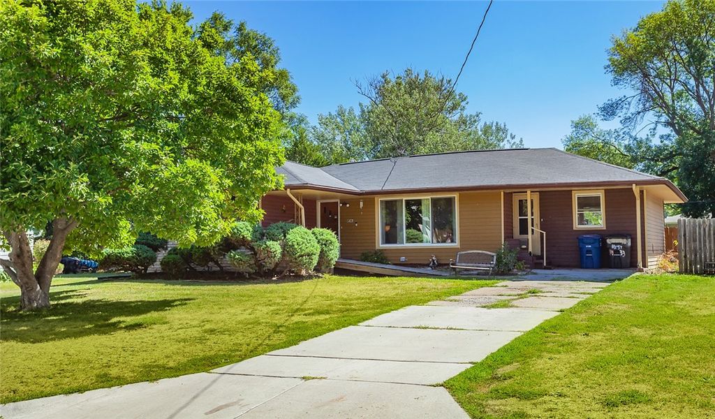 1433 E 16th St, Des Moines, IA 50316 Trulia