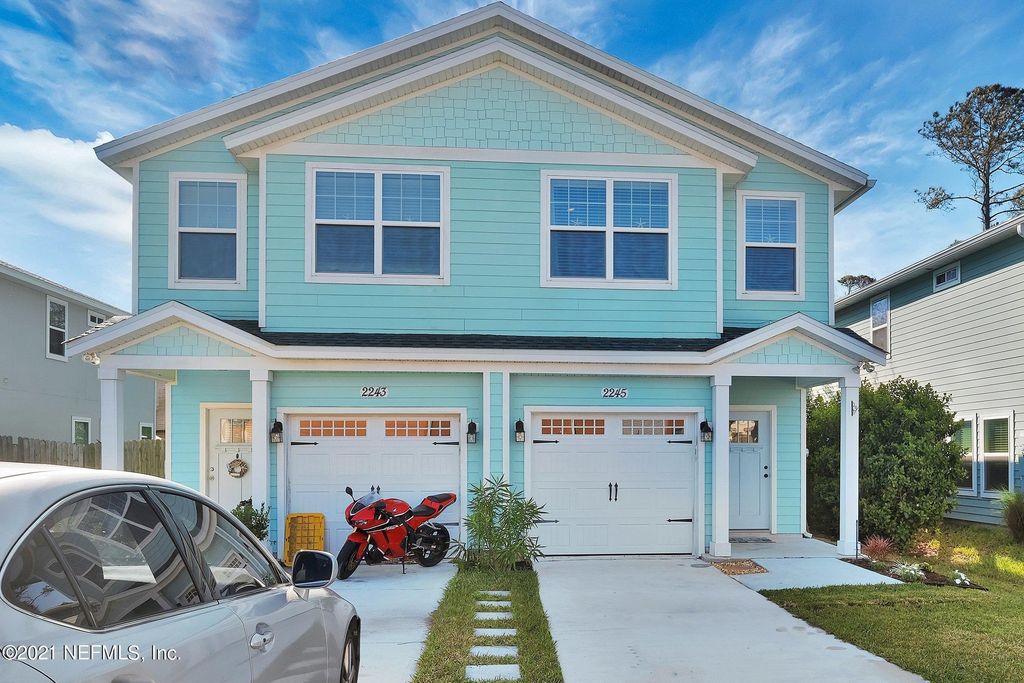2245 Pine Pl, Neptune Beach, FL 32266